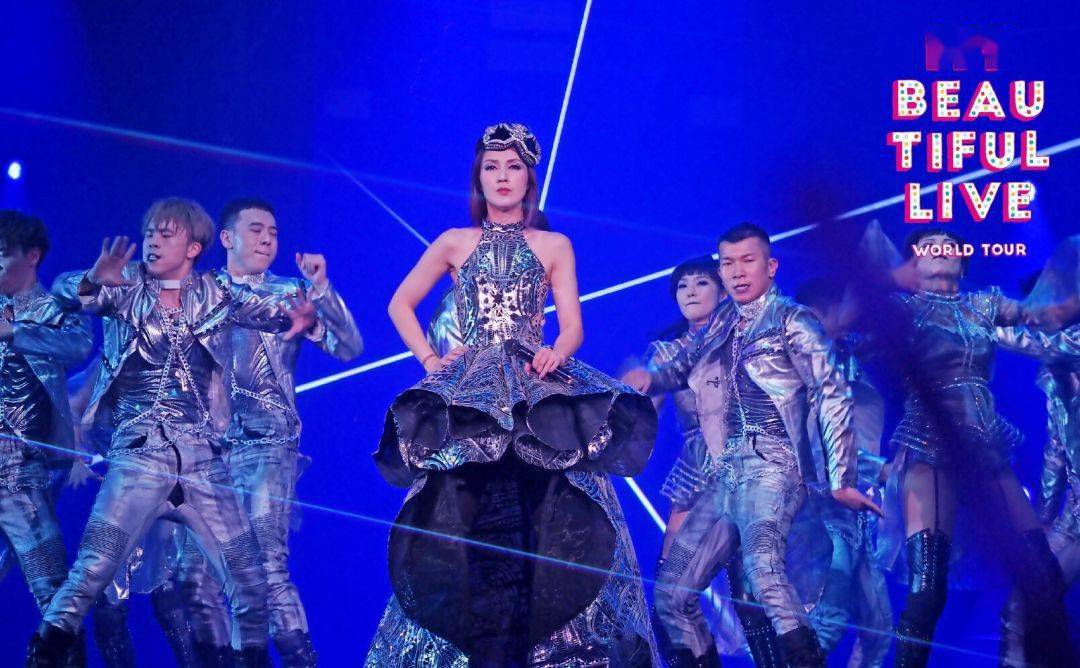 澳门六月演唱会璀璨星辉闪耀，明星演出盛宴视频播放澳门6月份演唱会有哪些明星演出呢视频播放
