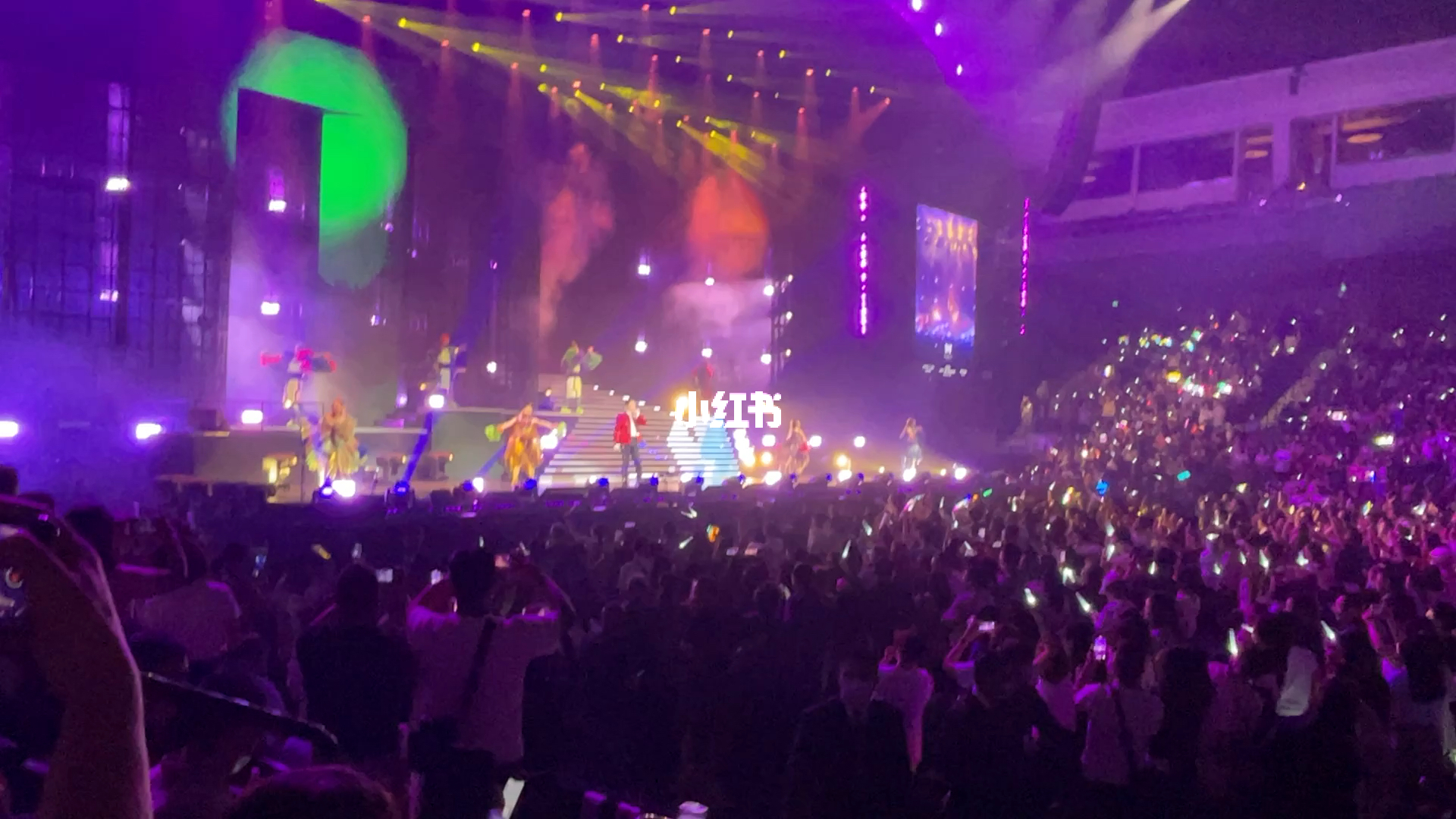 澳门演唱会盛况一览，揭秘六月演唱会的视频播放时间澳门6月份演唱会视频播放时间是几点钟啊